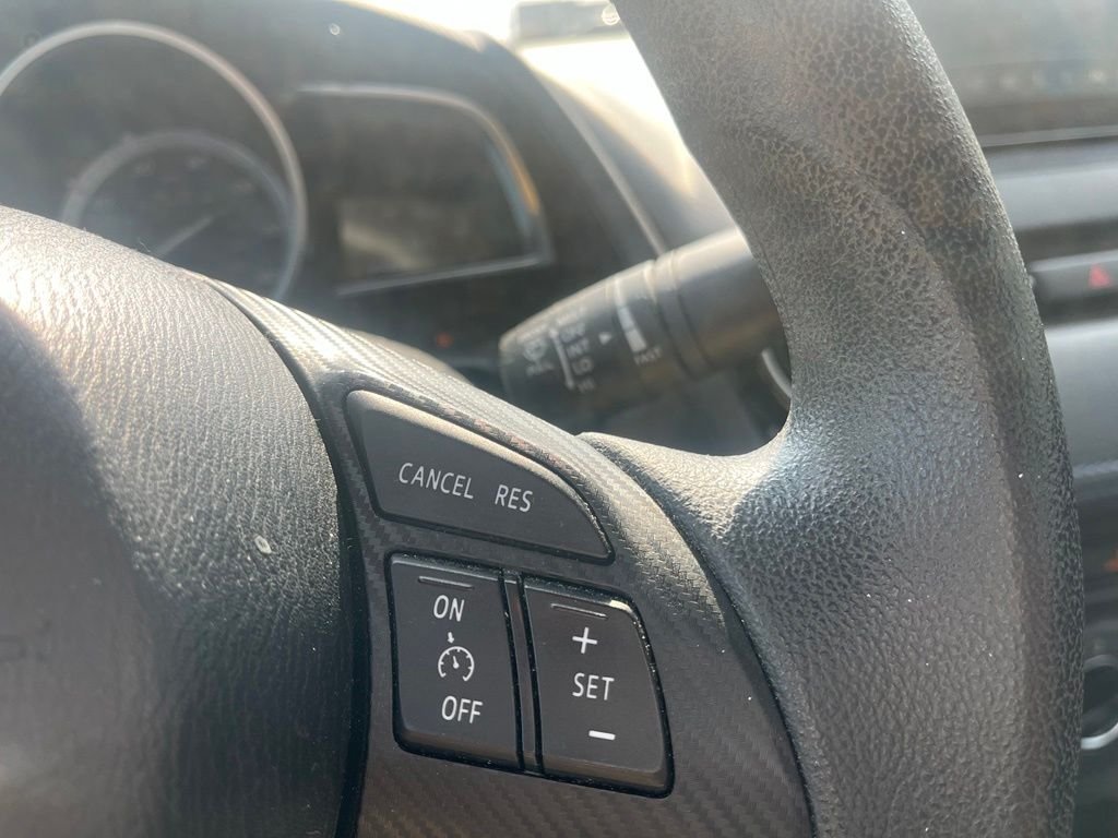 Used 2018 Blue Toyota Base image 15