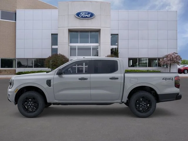 New 2026 Avalanche Ford XLT image 3