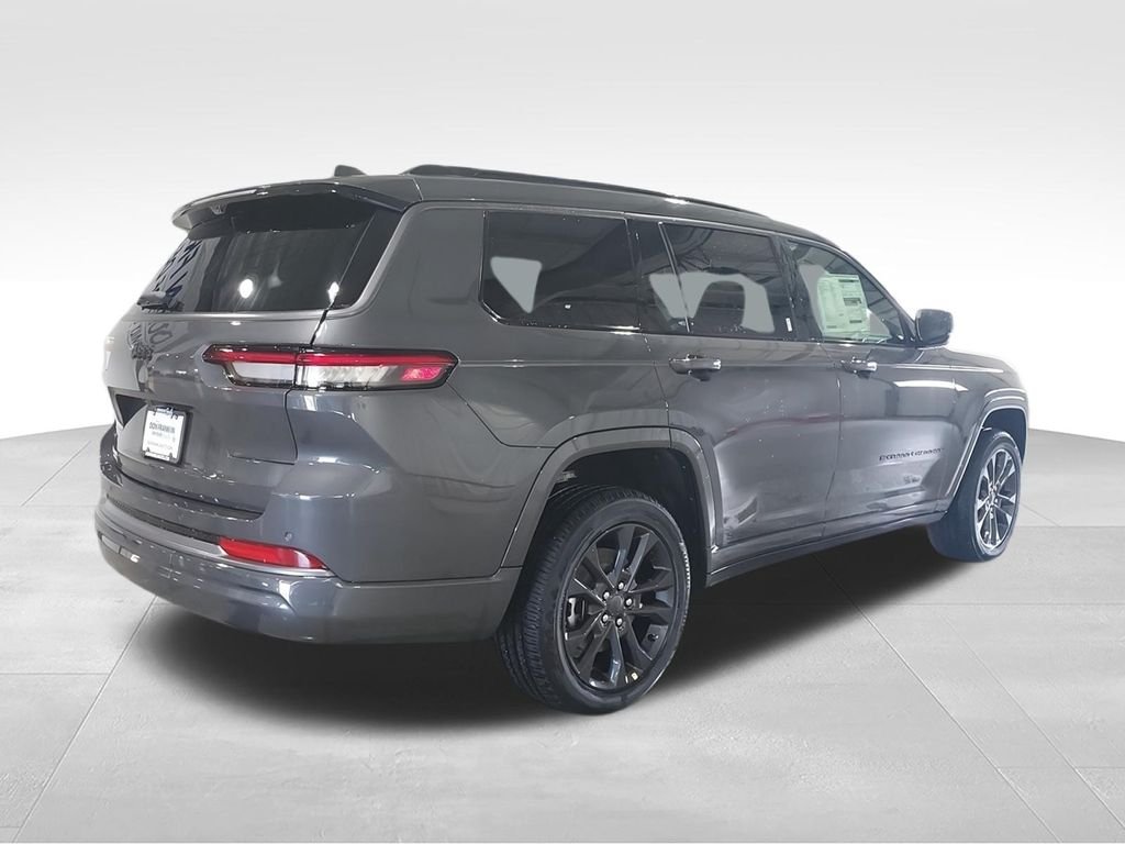Used 2026 Gray Jeep Limited Reserve image 8