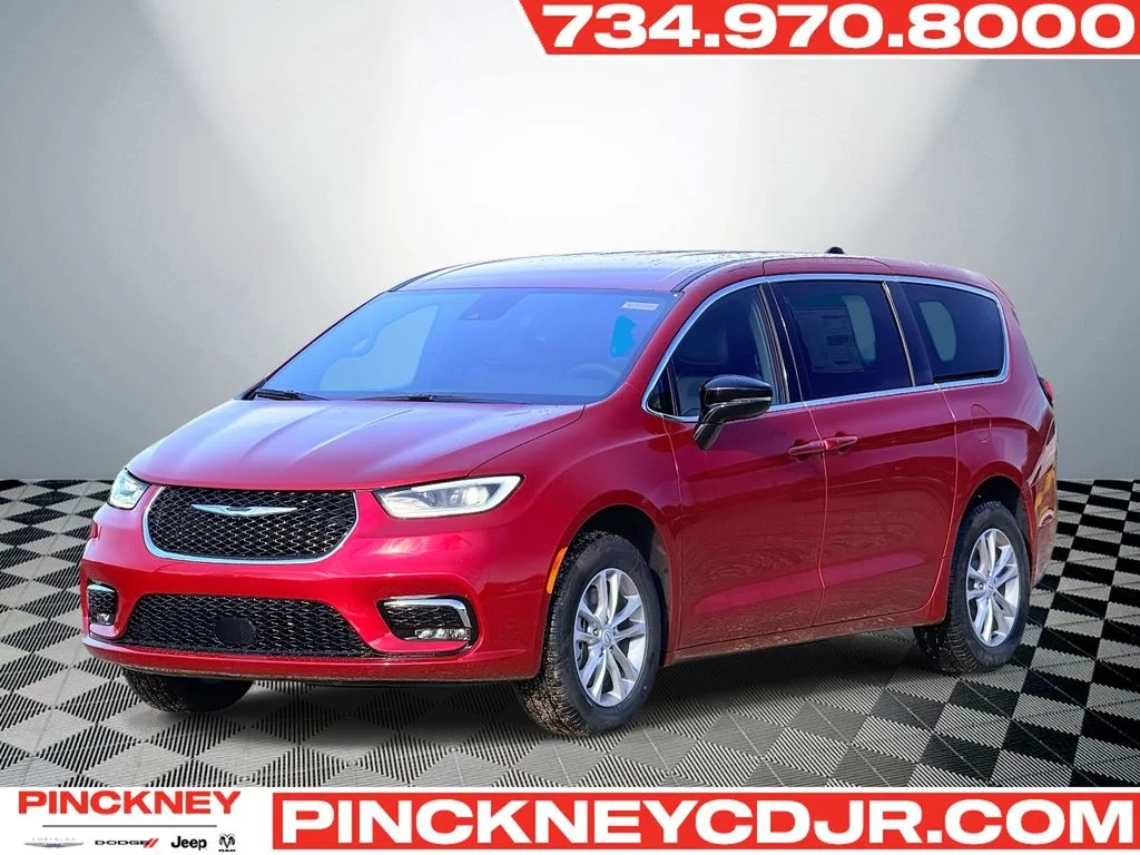 2026 Chrysler Pacifica Select AWD's photo