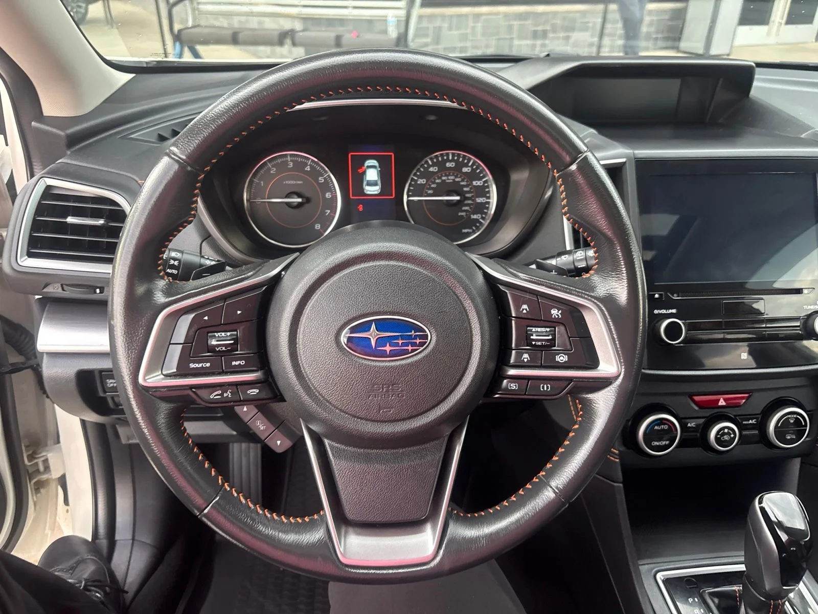 Used 2021 Crystal White Pearl Subaru Limited image 11
