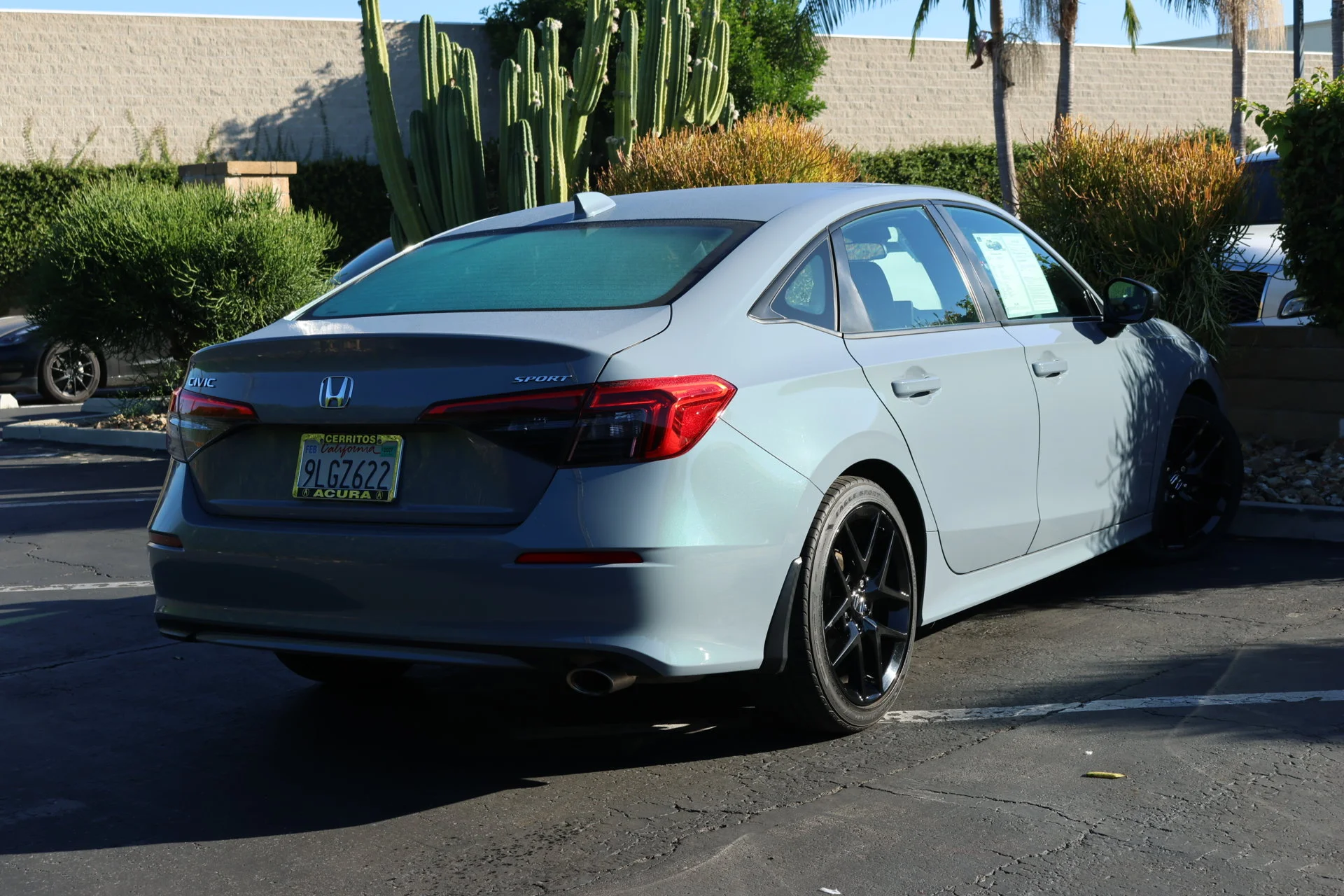 Used 2024  Honda Sport image 2