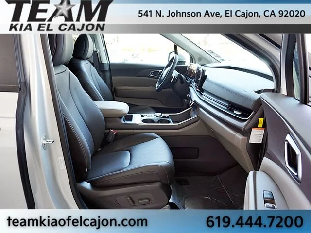 New 2026 White Kia EX image 14