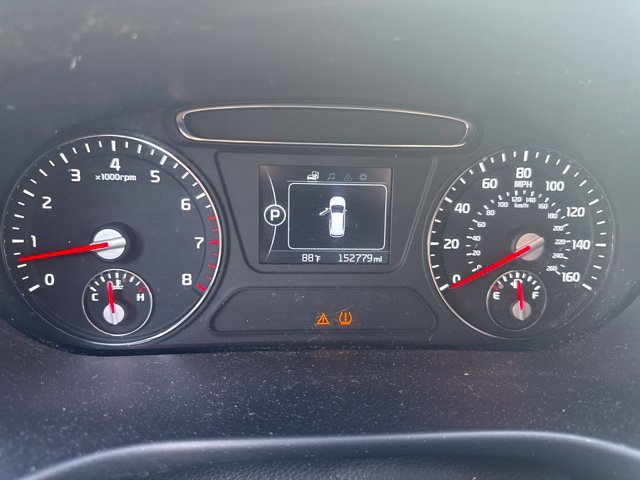 Used 2016 White Kia LX image 7