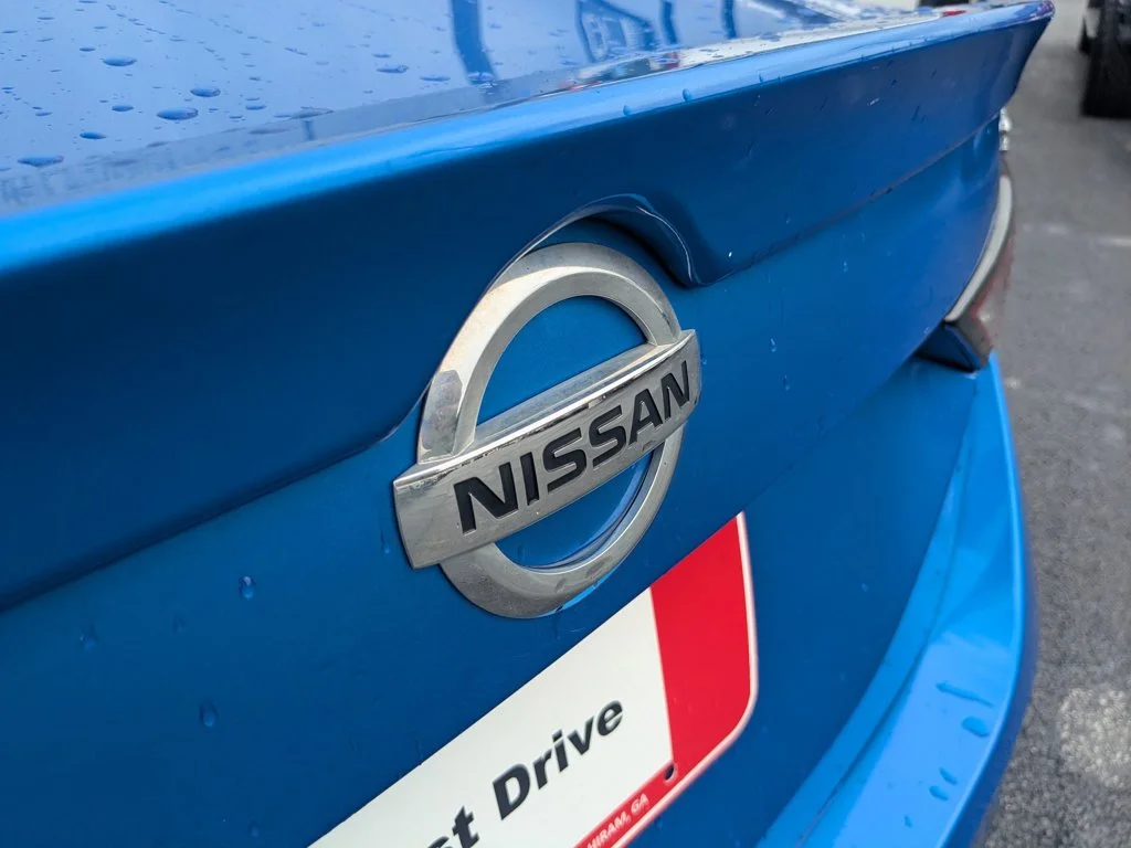 Used 2021 Electric Blue Metallic Nissan SR image 30