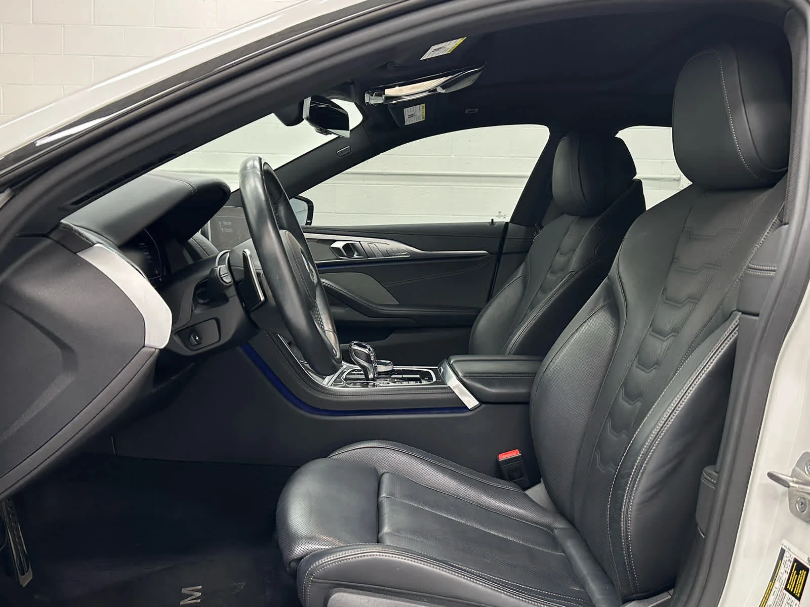Used 2022 Mineral White Metallic BMW M850i image 11