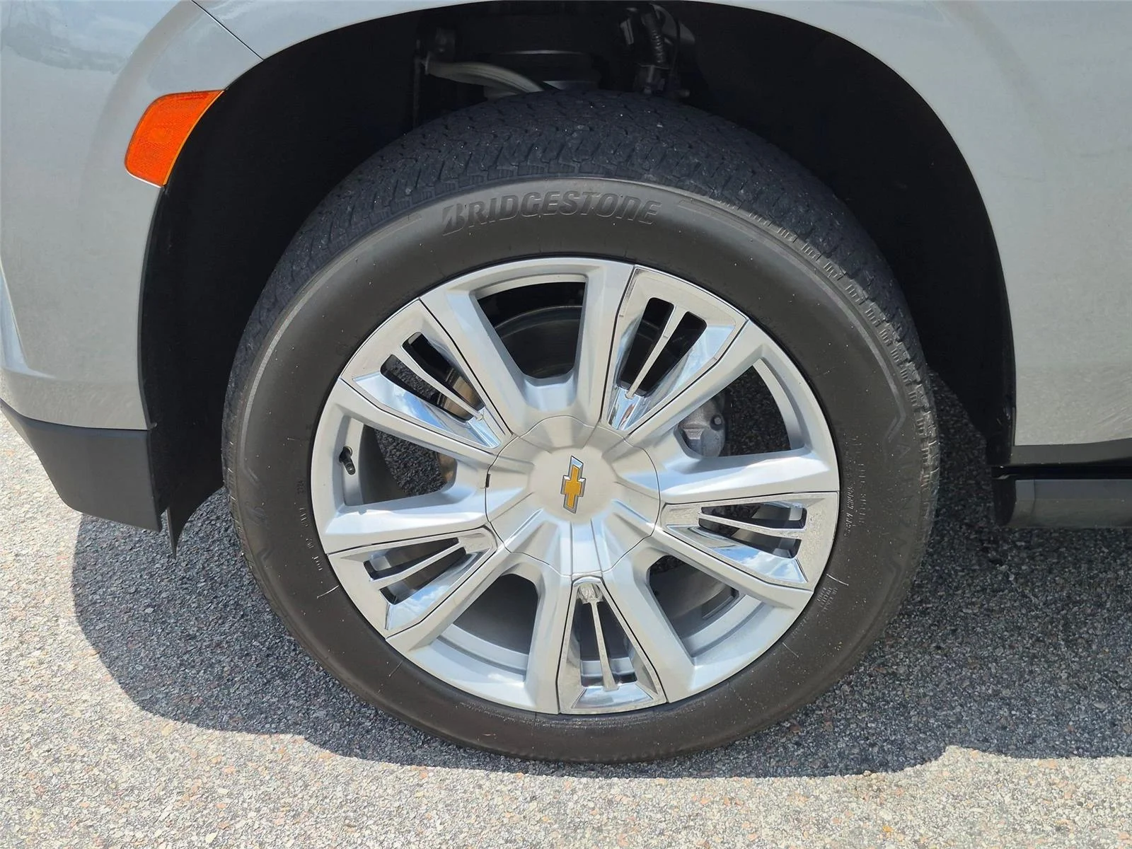 Used 2024 Sterling Gray Metallic Chevrolet High Country image 10