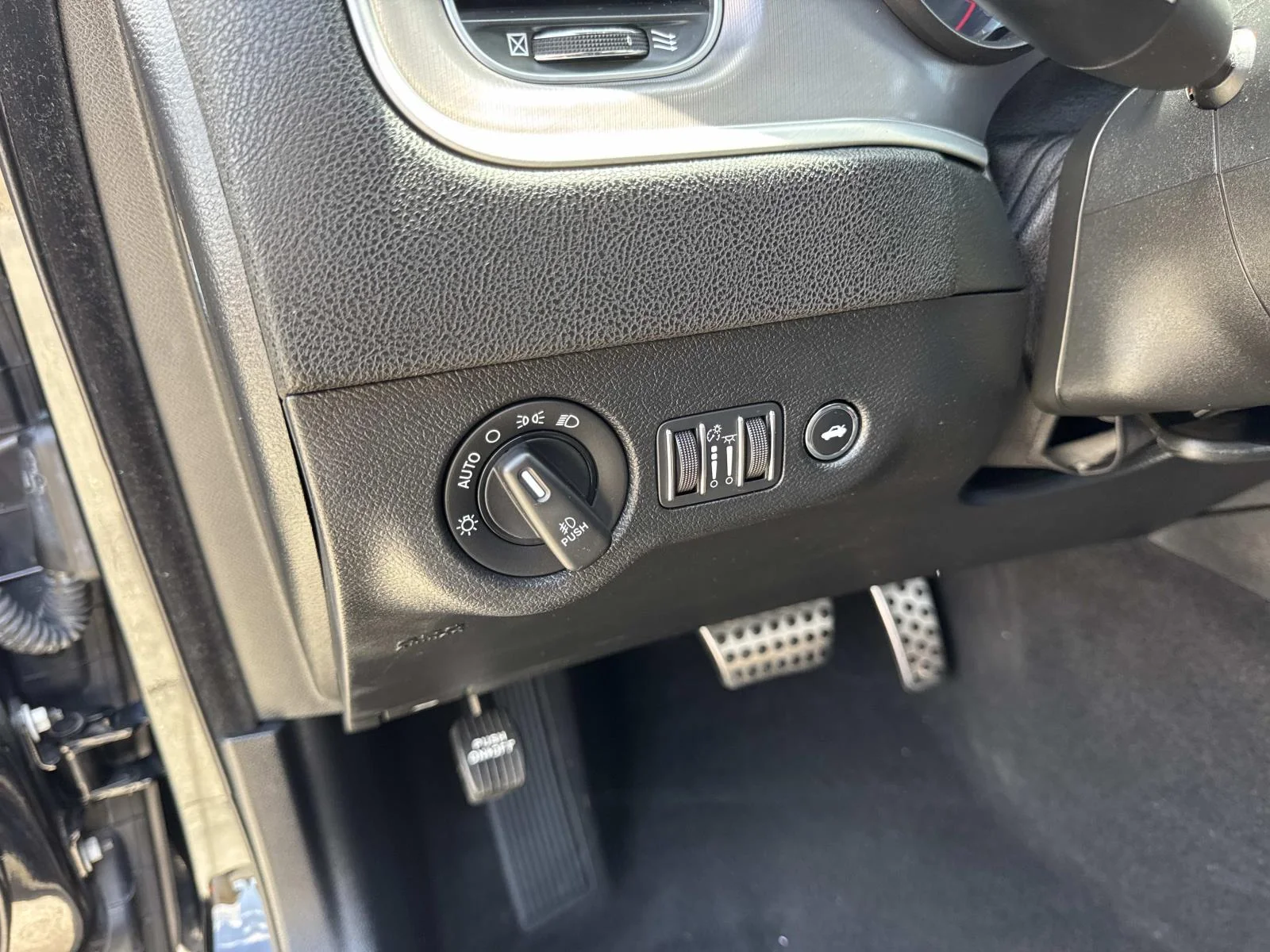 Used 2022 Pitch Black Clearcoat Dodge Scat Pack image 21
