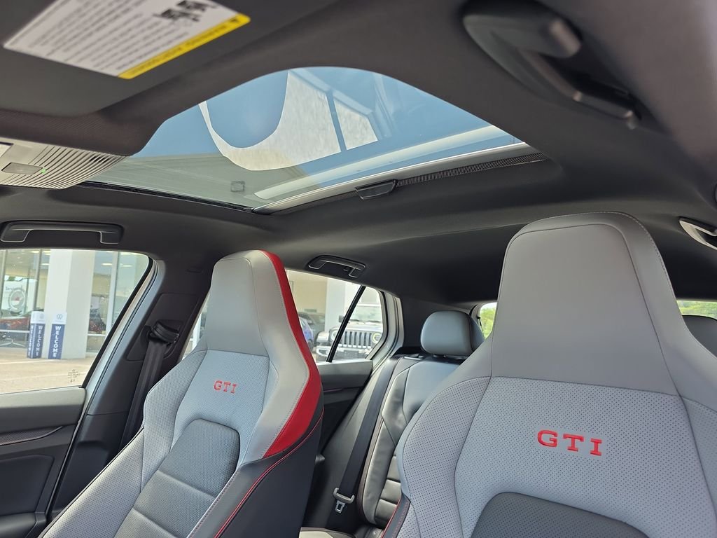 2026 Volkswagen Golf GTI SE - Photo 27