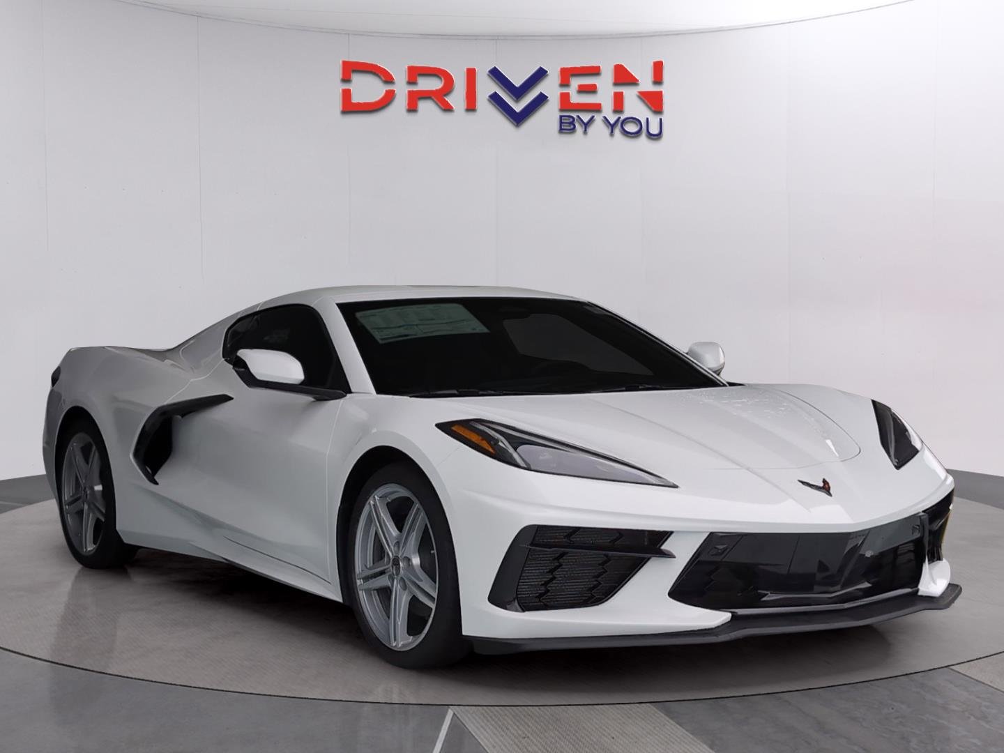 New 2026 Arctic White Chevrolet 2LT image 7