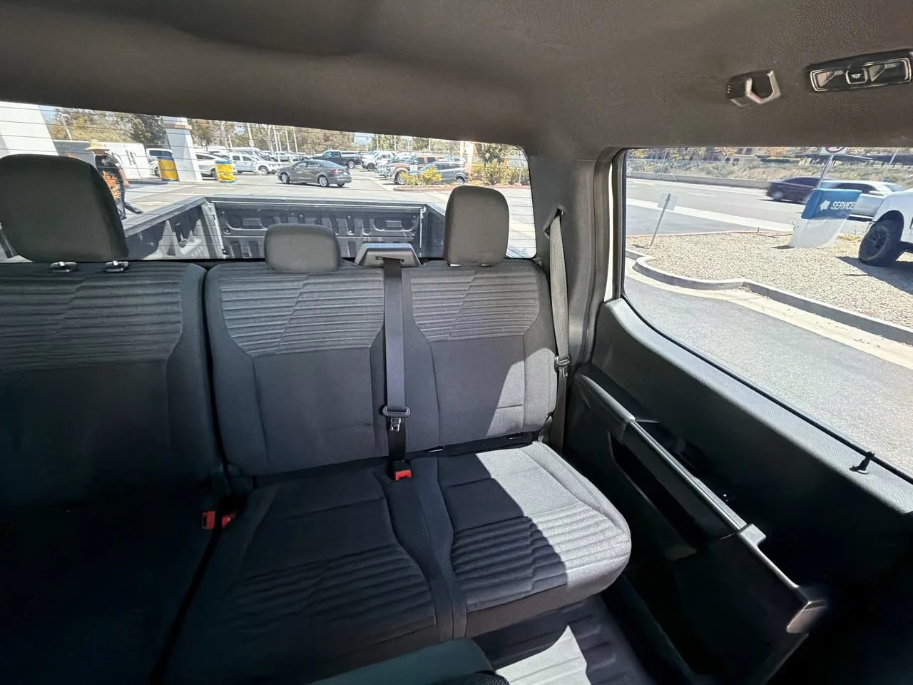 Used 2023 OXFORD WHITE Ford XL image 4