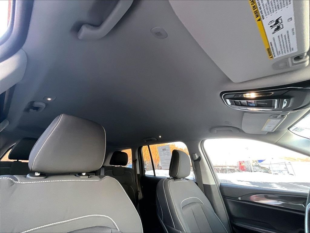 Used 2023 Black Jeep Laredo image 7
