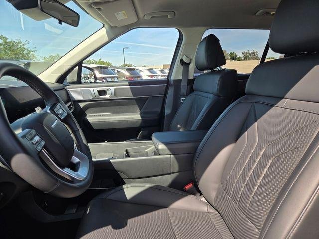 New 2026 Gray Hyundai SEL FWD image 15