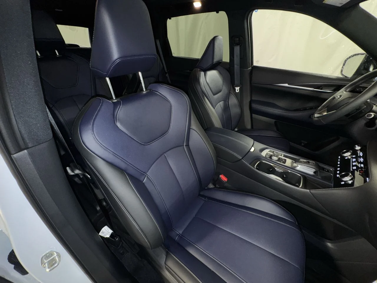 2026 INFINITI QX60 Sport - Photo 32