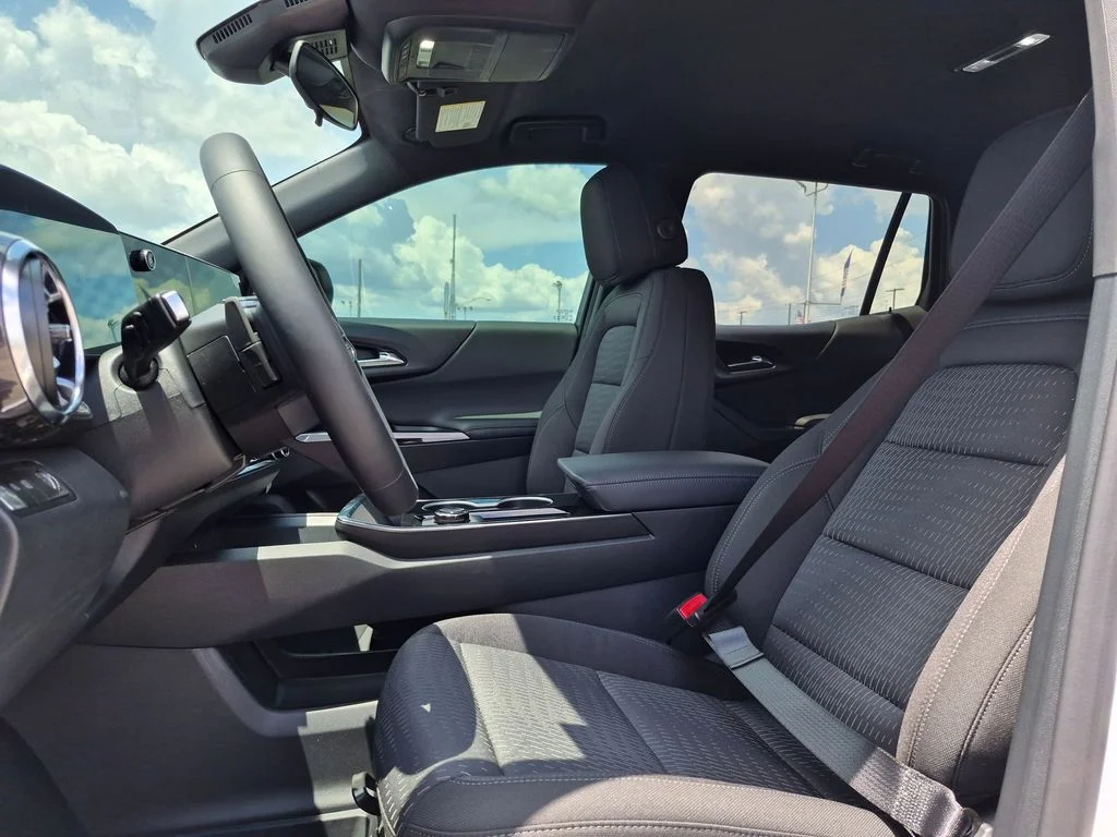 2026 Chevrolet Equinox LT - Photo 15