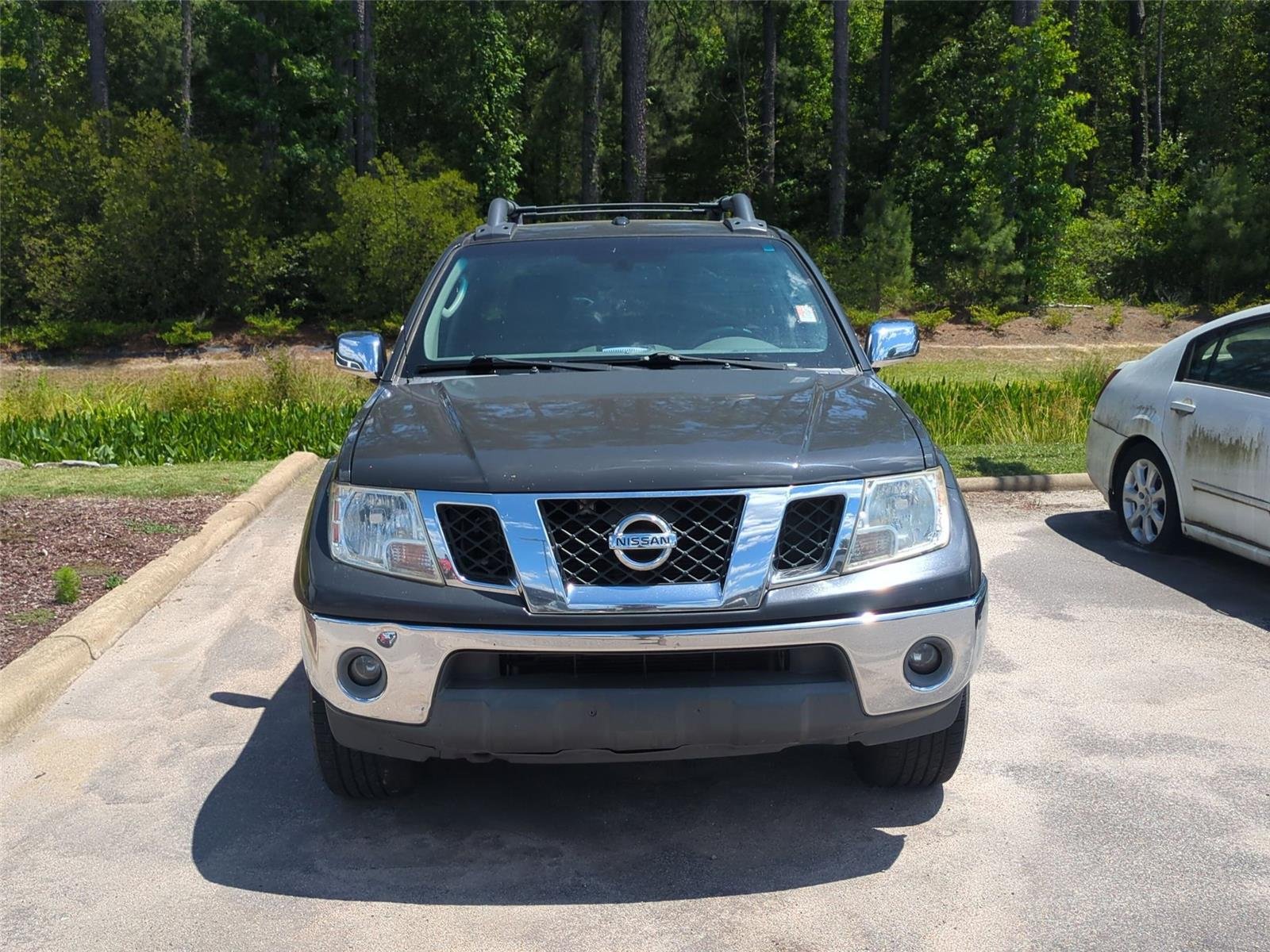 Used 2010 Night Armor Nissan LE image 2