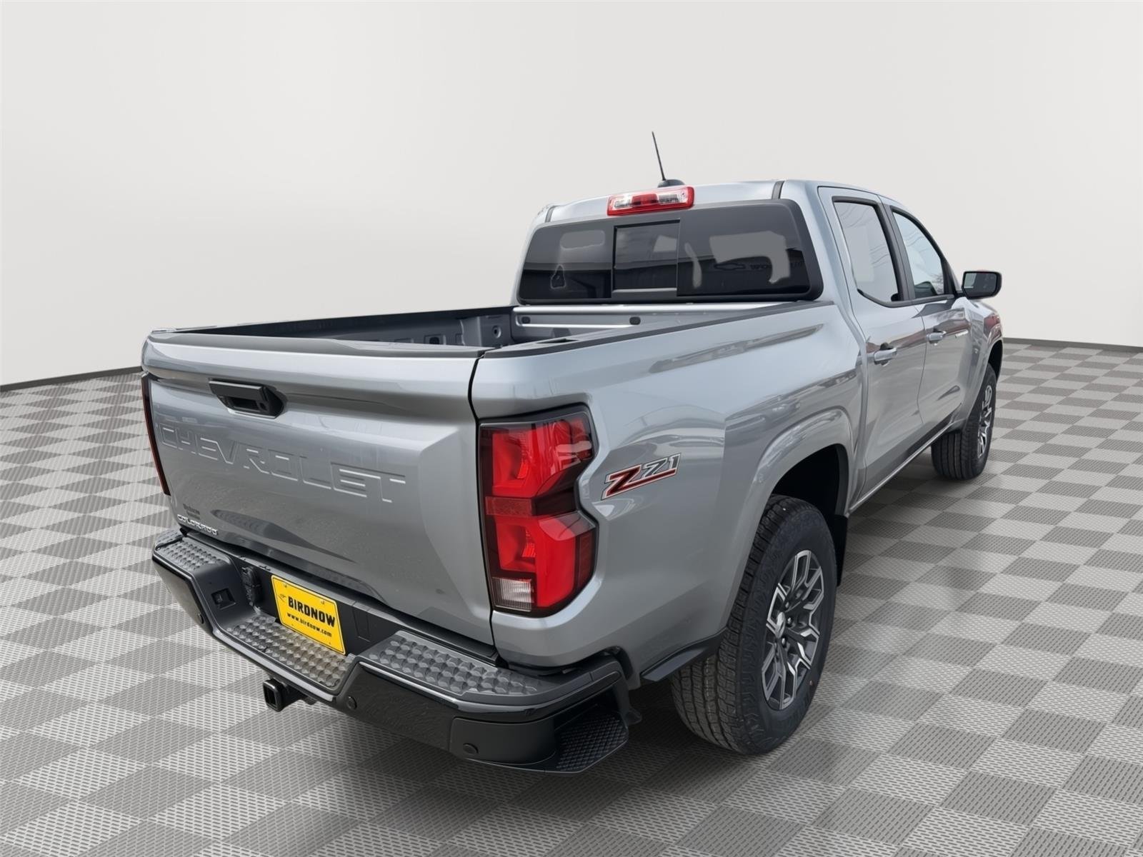 2026 Chevrolet Colorado Z71 - Photo 8