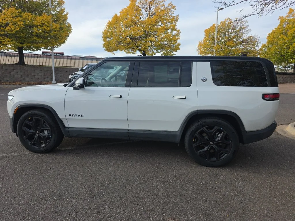 Used 2025 Glacier White Rivian Adventure Dual Motor Max Pack image 3