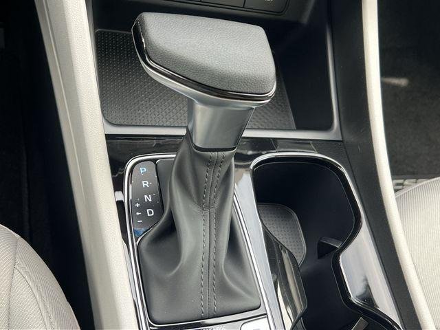 New 2026 Gray Hyundai SEL FWD image 18