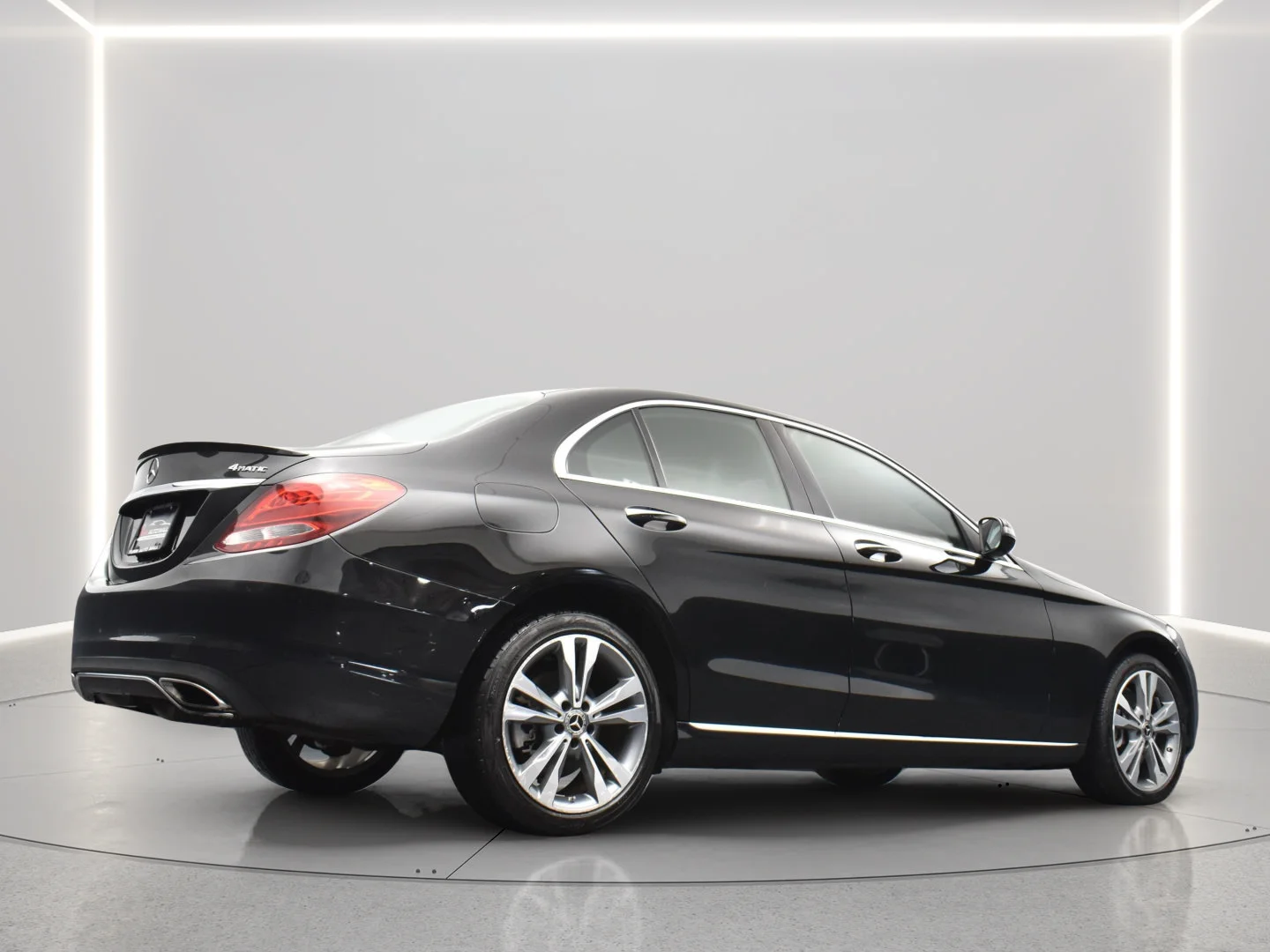 Used 2018 Black Mercedes-Benz C 300 image 11
