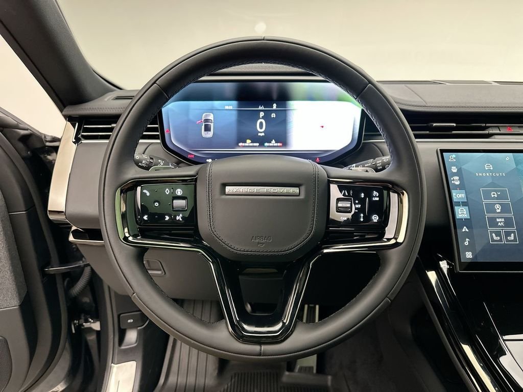 New 2026 Carpathian Grey Land Rover Dynamic SE image 14