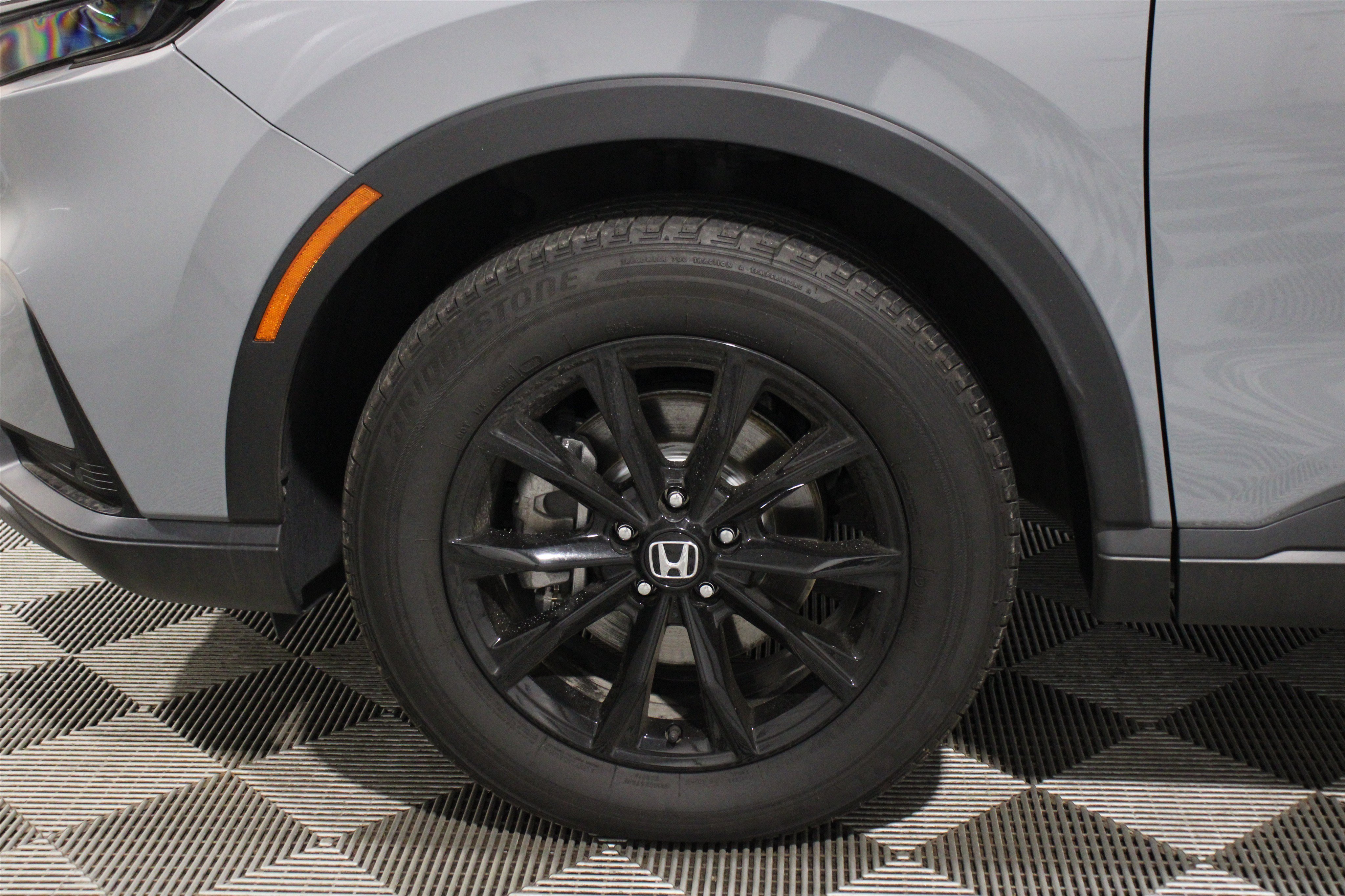 Used 2025 Crystal Black Pearl Honda Sport-L image 40
