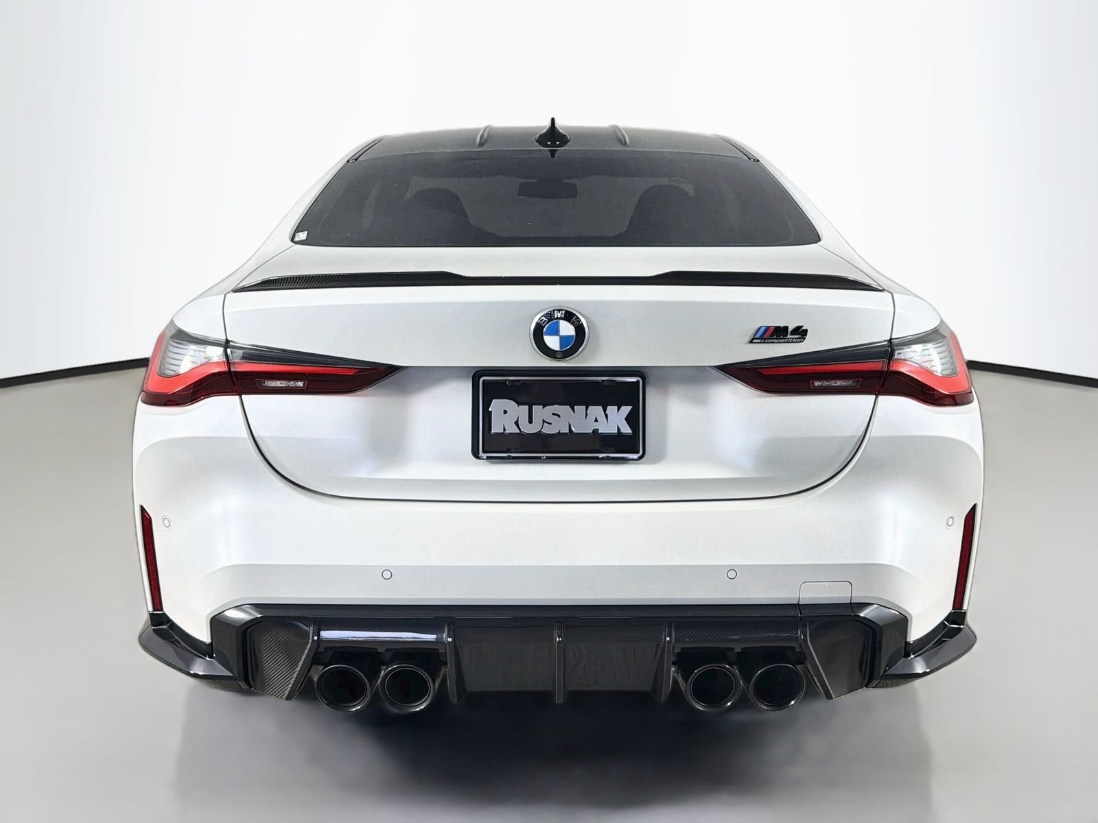 Used 2022 Frozen Brilliant White Met BMW Competition image 6