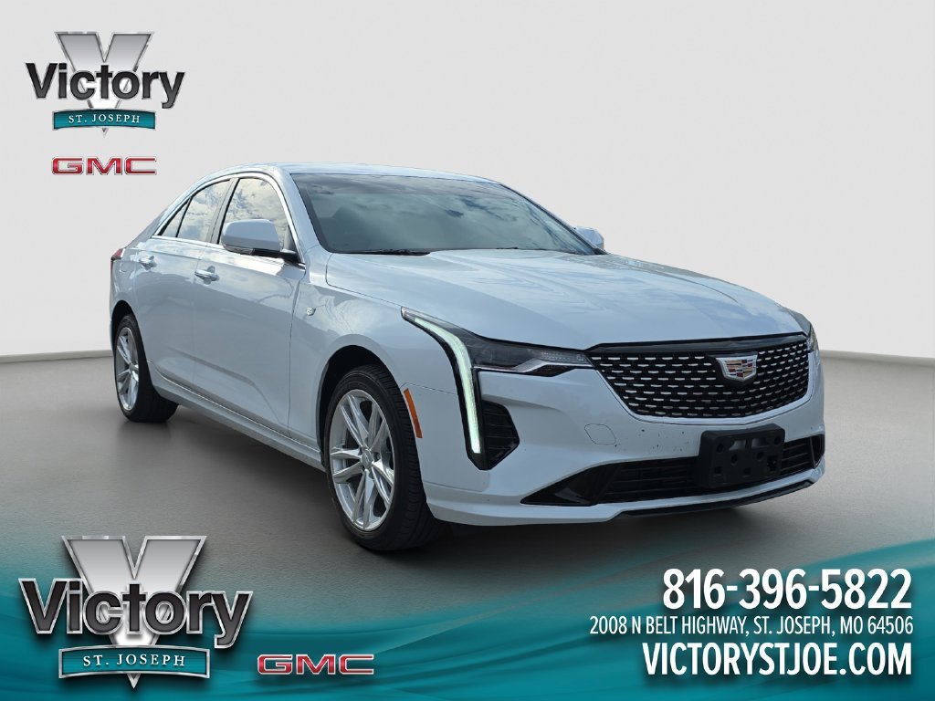 2026 Cadillac CT4 Luxury