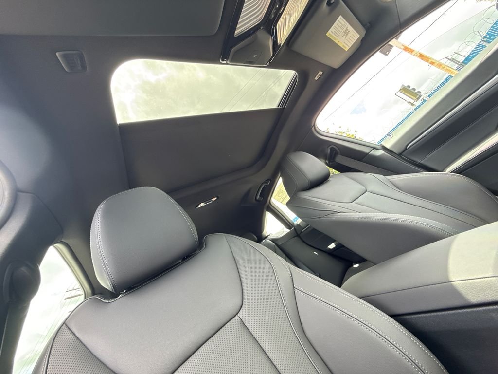 New 2026 Brooklyn Grey Metallic BMW xDrive40 image 15
