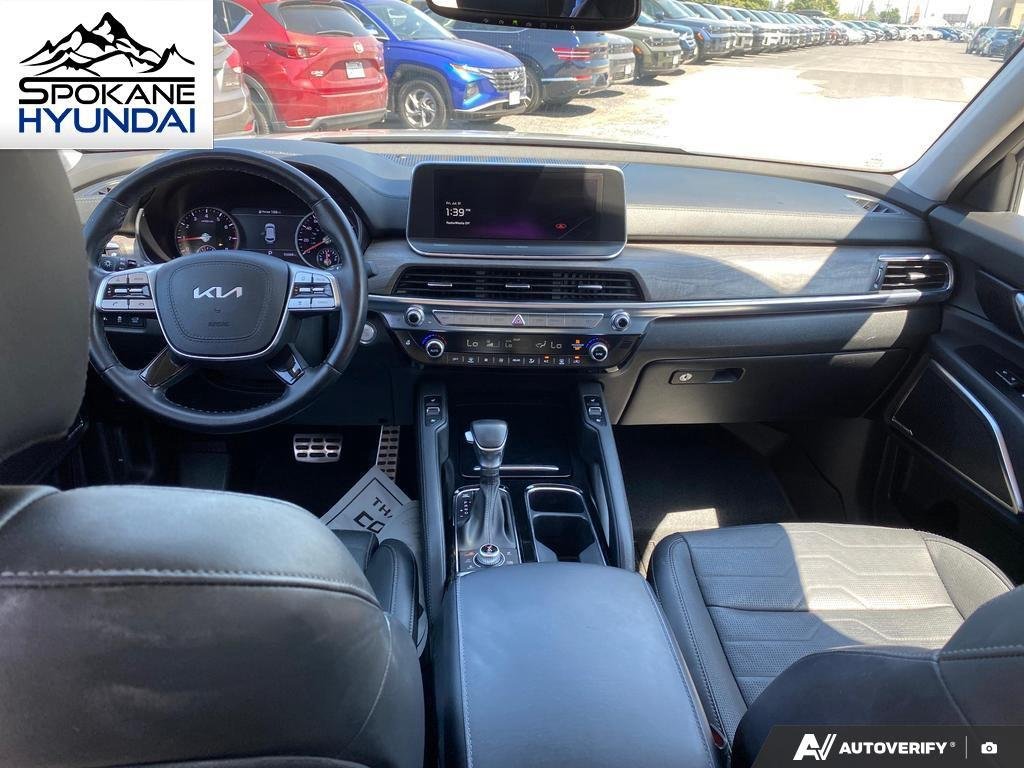 Used 2022 Wolf Gray Kia SX image 27