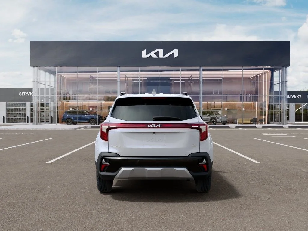New 2026 Snow White Pearl Kia EX image 4