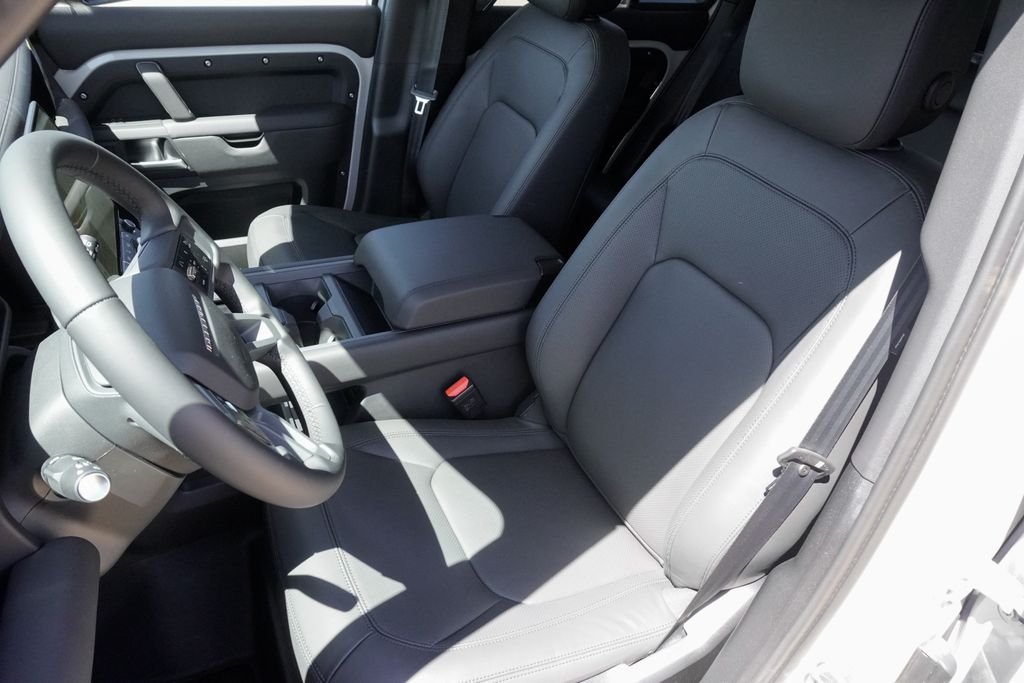 New 2026 Borasco Grey Land Rover X-Dynamic SE image 20
