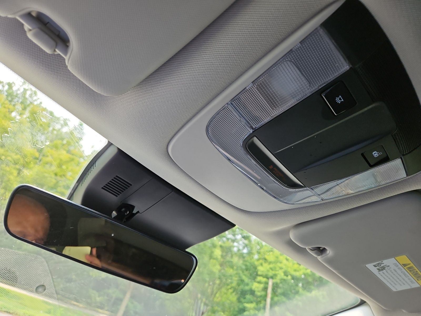Used 2025 White Kia LX image 30