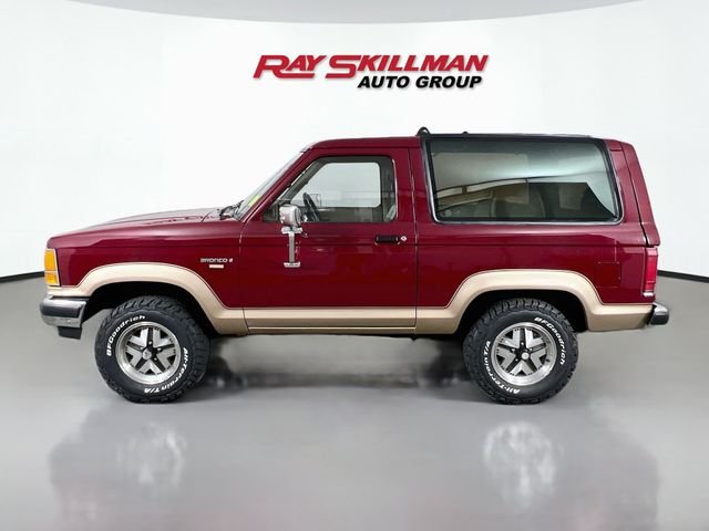Used 1989 Red Ford  image 4