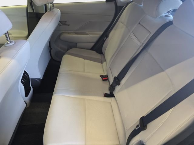 Used 2024 Black Hyundai SEL image 16