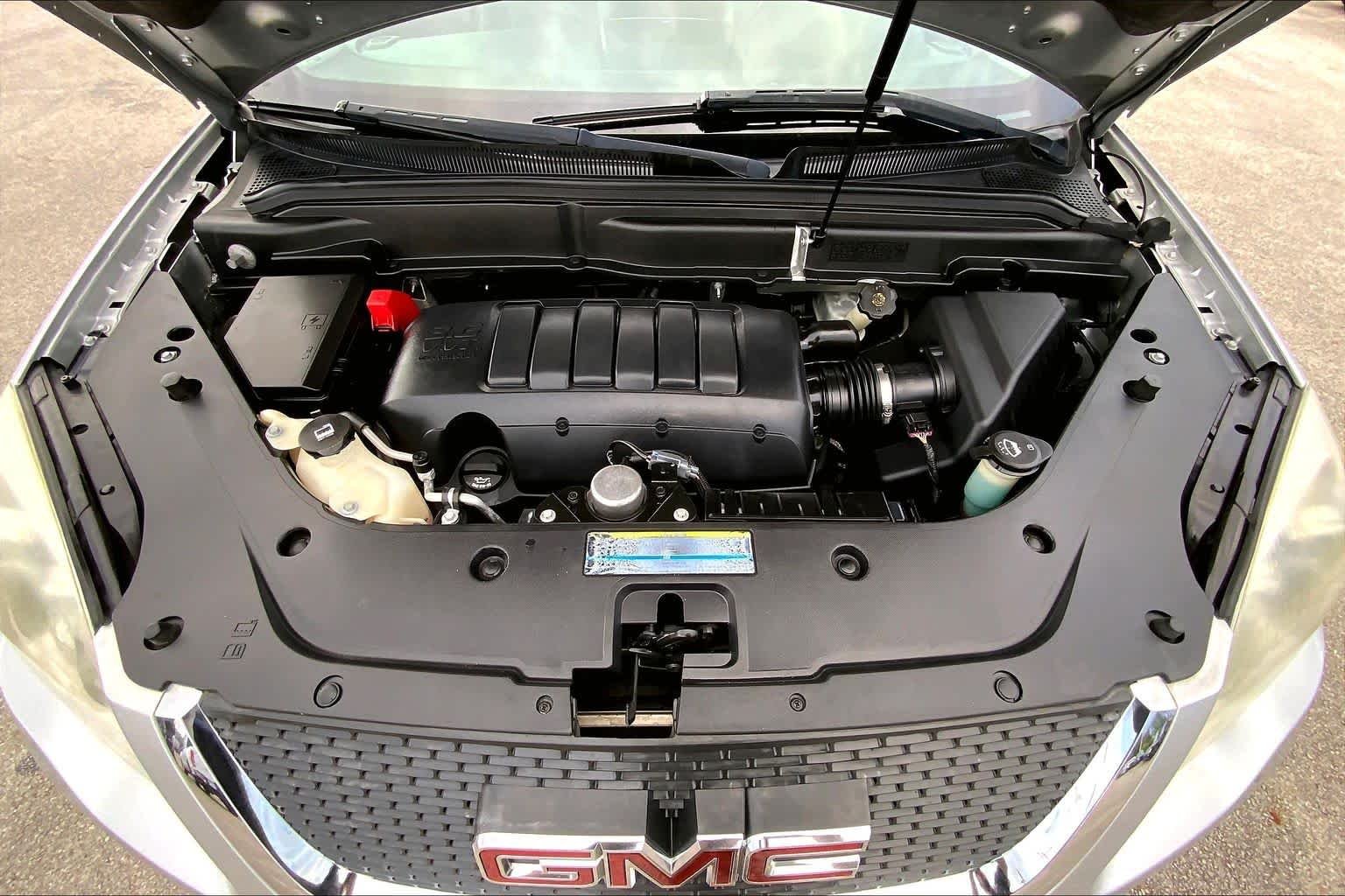 Used 2010 Quicksilver Metallic GMC SLT1 image 30