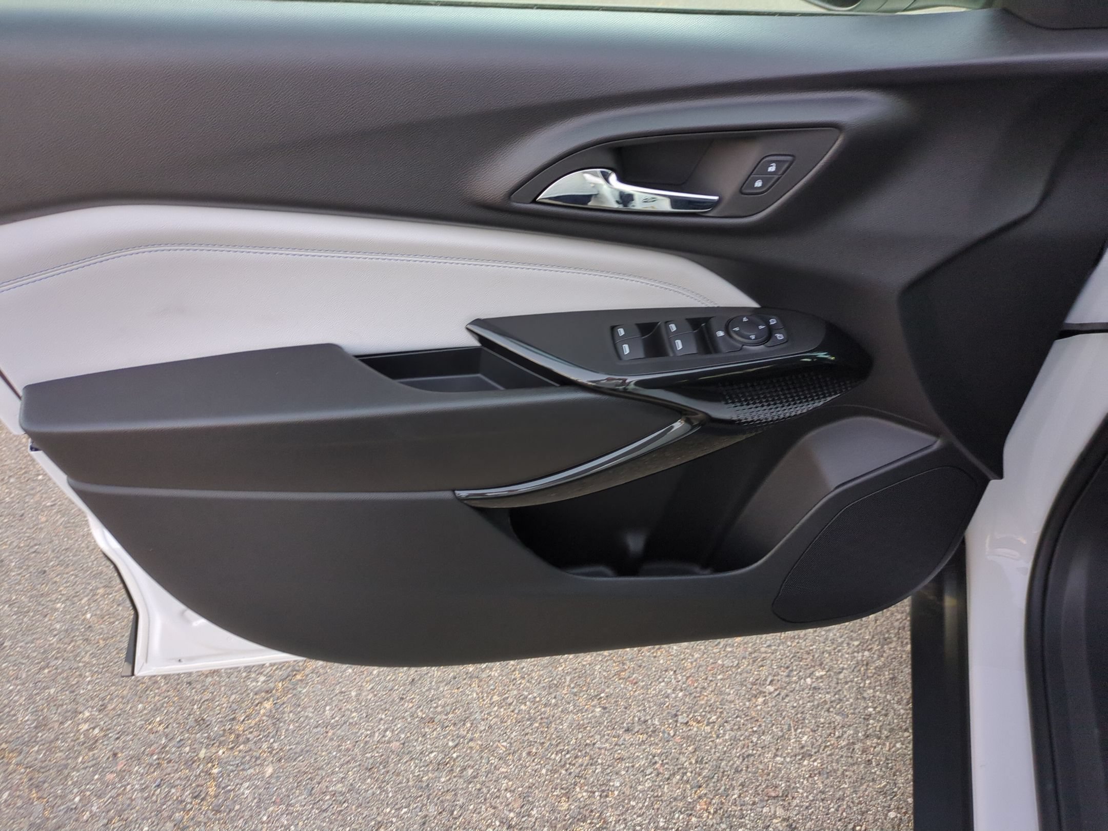2026 Chevrolet Trax LT - Photo 23