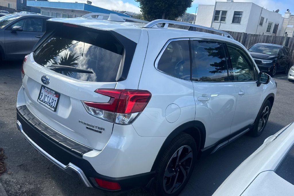 Used 2023 Crystal White Pearl Subaru Touring image 5