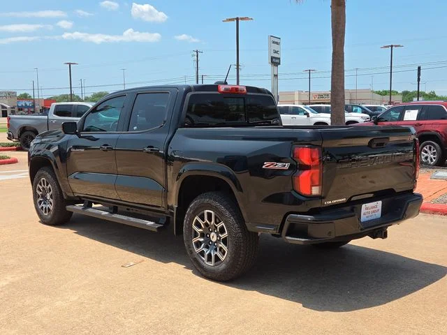 Used 2025 Black Chevrolet Z71 image 5