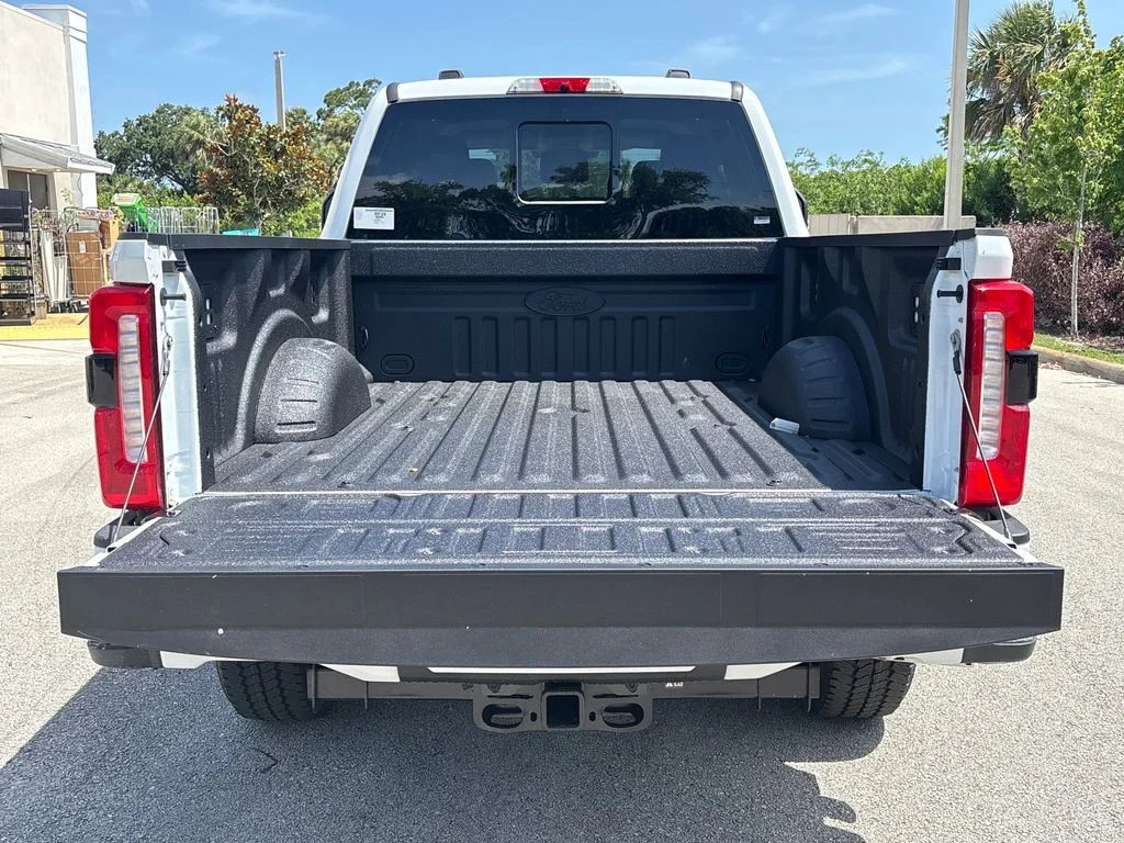 New 2026 White Ford Lariat image 9