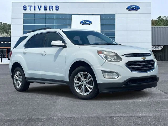 2017 Chevrolet Equinox LT's photo