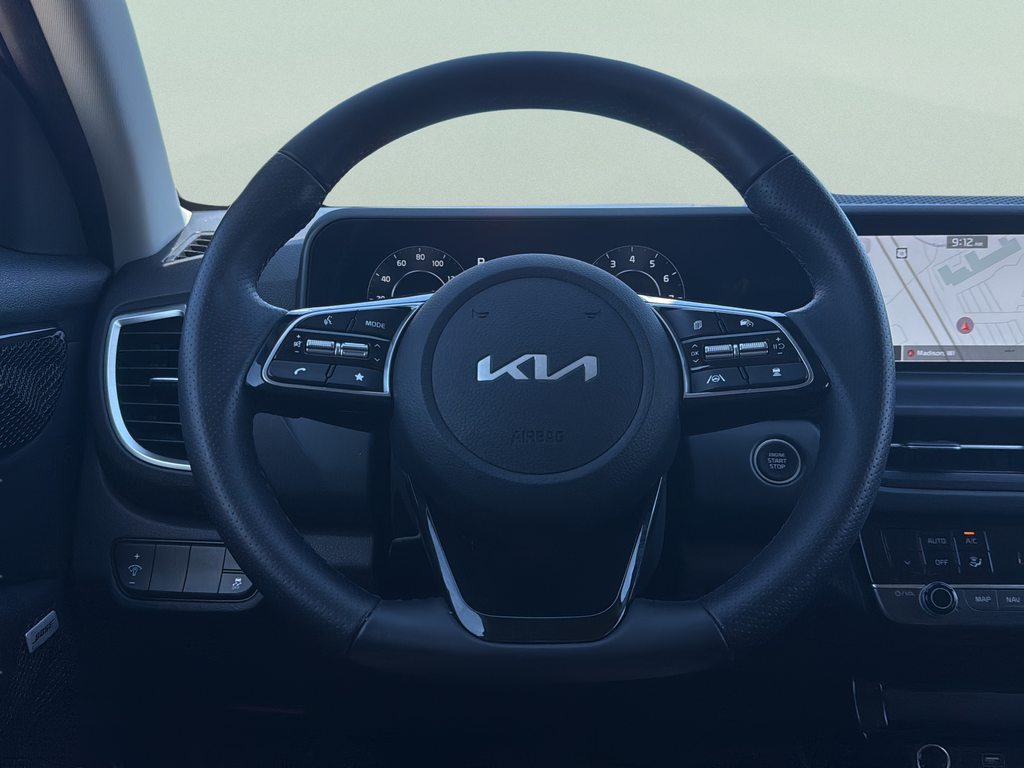 Used 2024 Gravity Gray Kia SX image 29