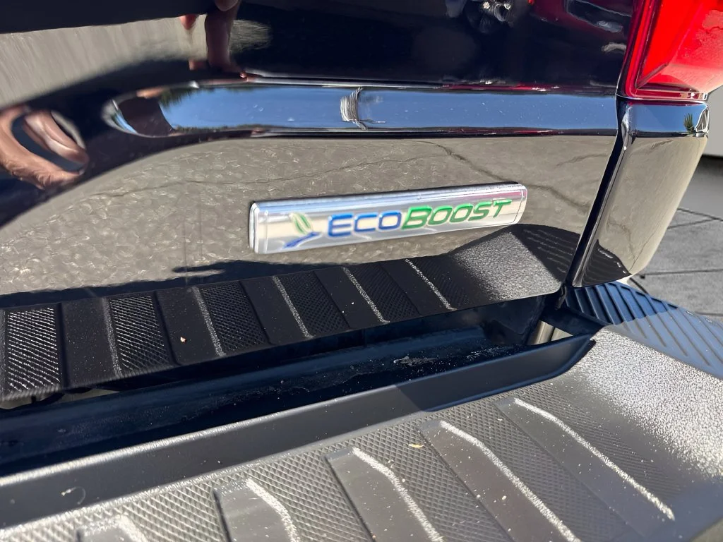 Used 2023 Black Ford XLT image 27