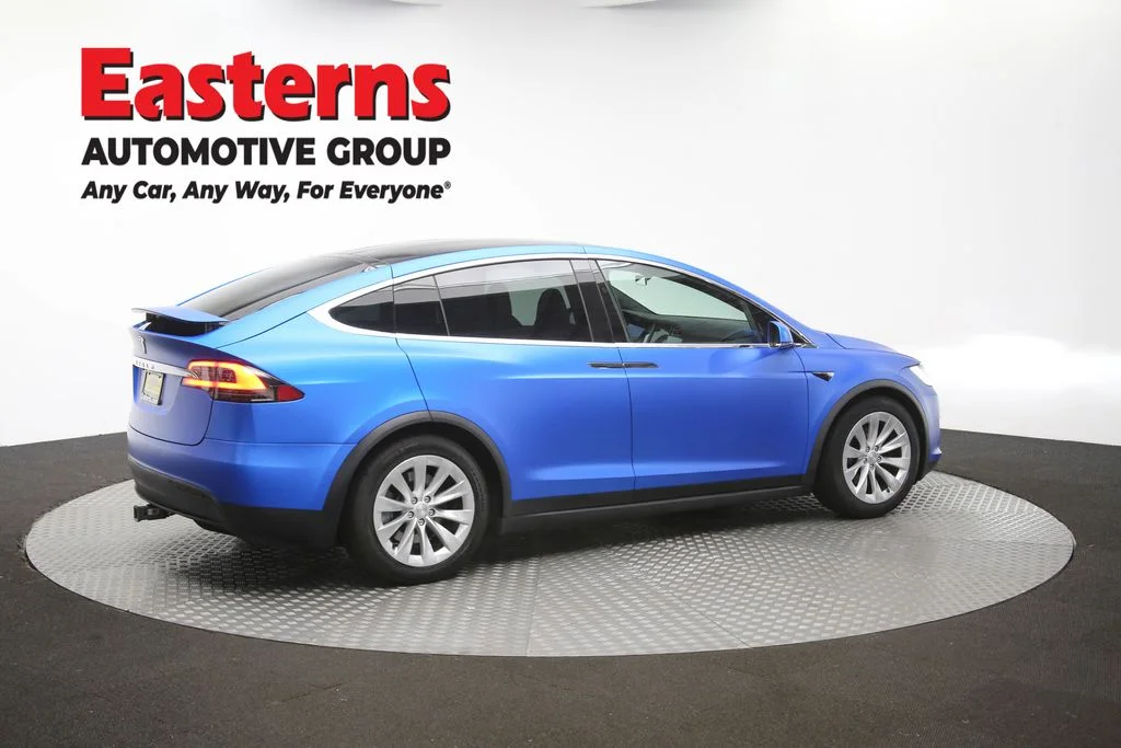 Used 2019 Blue Tesla 75D image 38