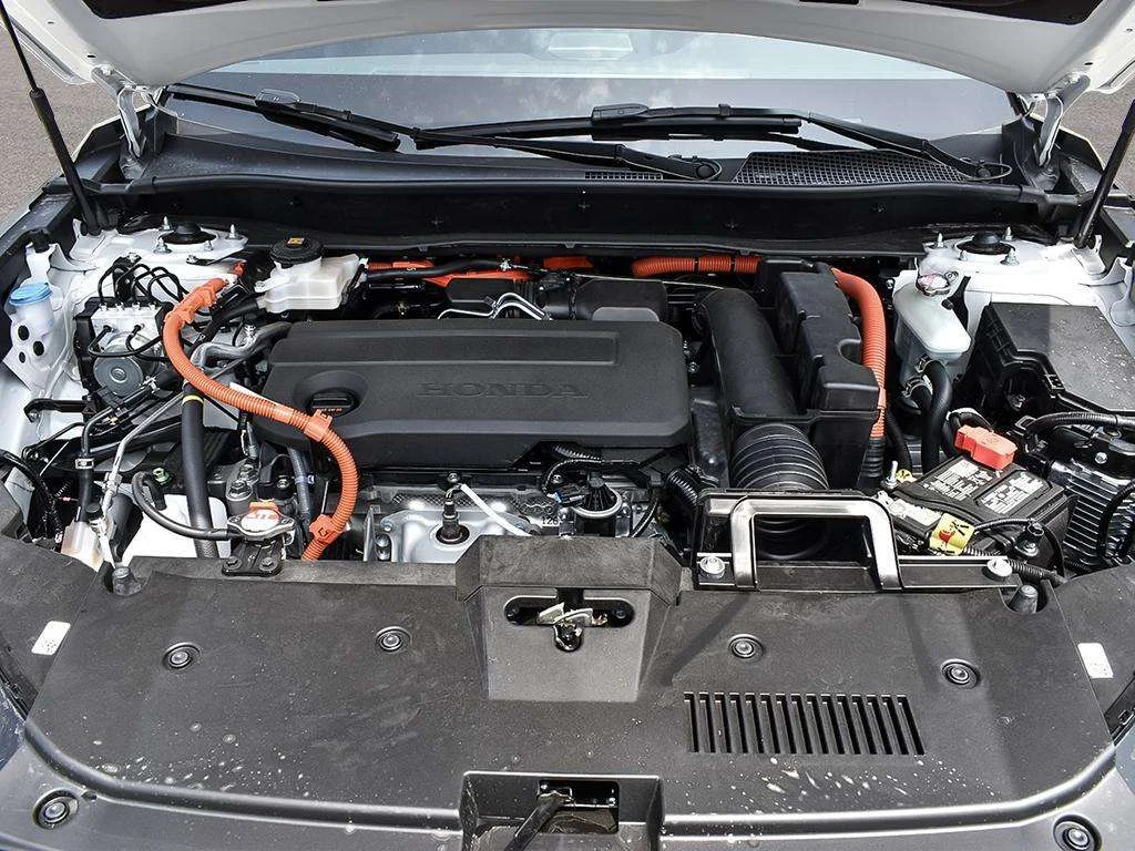 New 2026 Platinum White Pearl Honda SPORT HYBRID Smart power for every road ahead. image 6