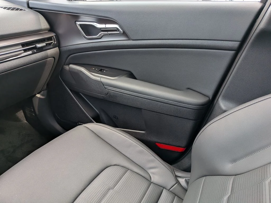 New 2027  Kia SX-Prestige image 12