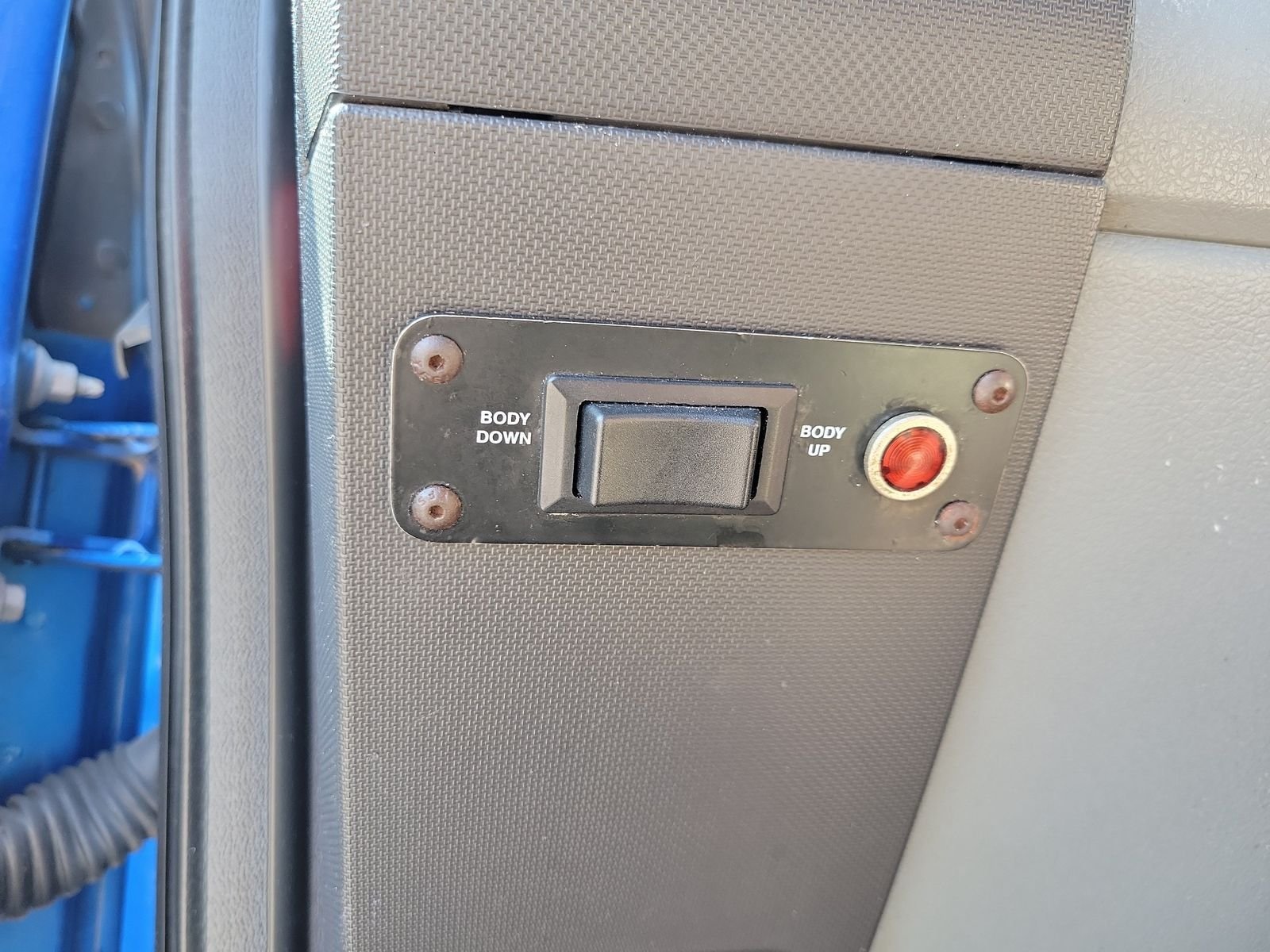 Used 2016 Black Ford XL image 28