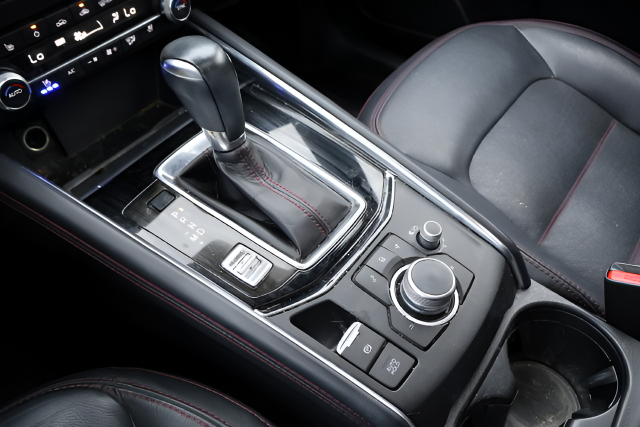 Used 2022 White Mazda 2.5 Turbo image 18