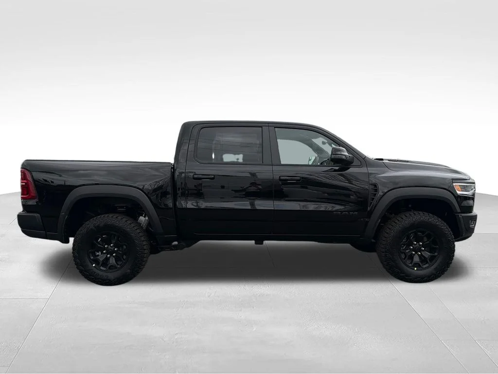 New 2026 Diamond Black Crystal Pearl-Coat Exterior Paint RAM RHO image 6