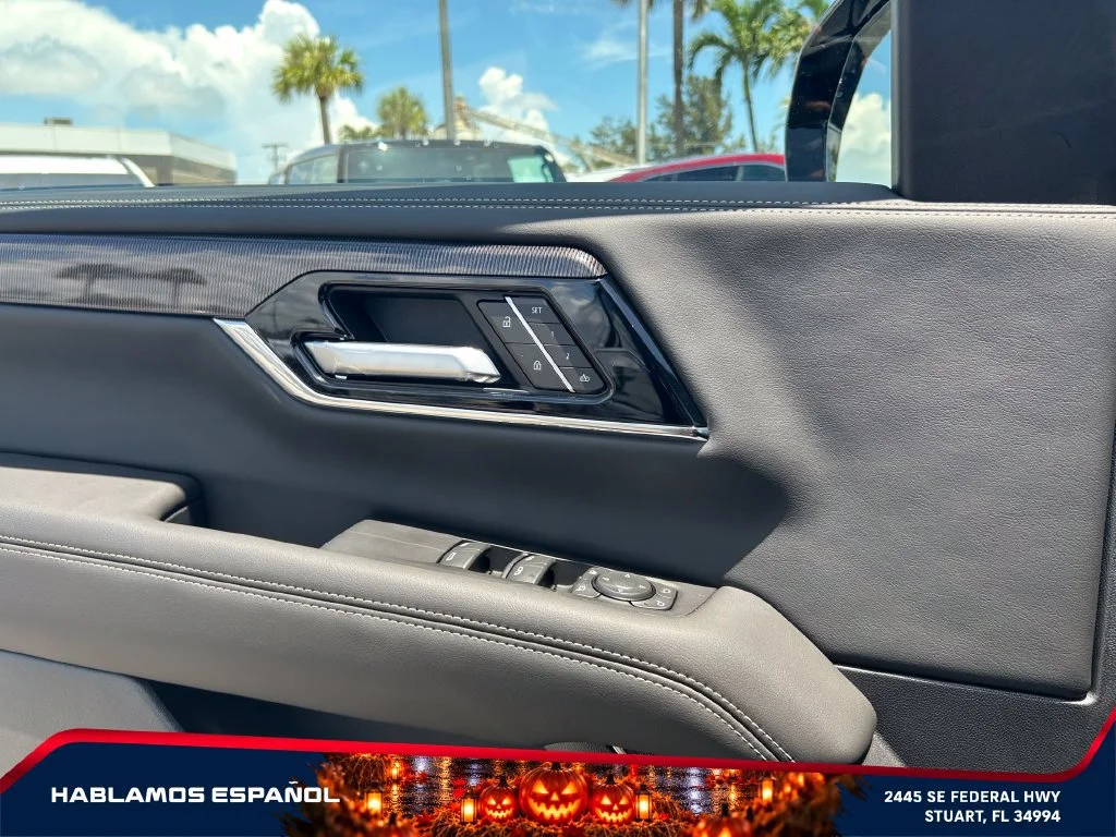 New 2026 Onyx Black GMC Elevation image 23